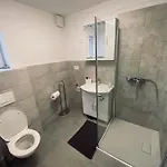 Gogalova Apartma *
