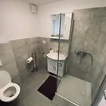 Apartma Gogalova *