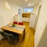 Gogalova Apartma *